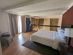 Red Roof Inn PLUS+ Wichita East