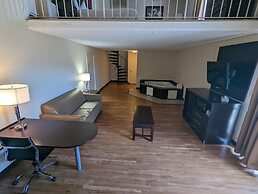 Red Roof Inn PLUS+ Wichita East