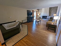 Red Roof Inn PLUS+ Wichita East