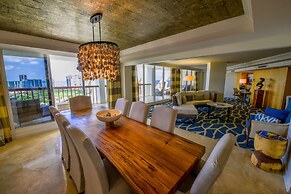 Naples Grande Beach Resort