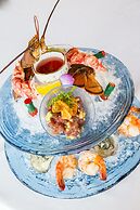 Naples Grande Beach Resort