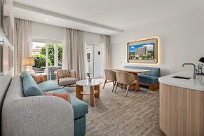 Naples Grande Beach Resort