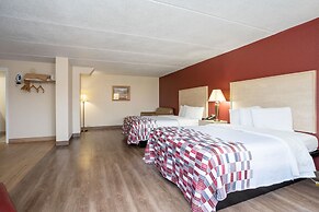 Red Roof Inn & Suites Pigeon Forge - Parkway