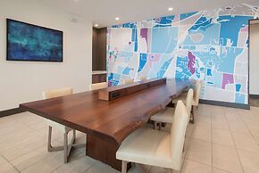 Hyatt Place Cincinnati / Sharonville Convention Center