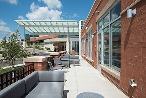 Hyatt Place Cincinnati / Sharonville Convention Center