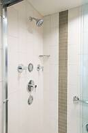 Hyatt Place Cincinnati / Sharonville Convention Center