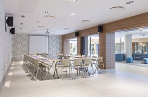 Hotel Macia Sevilla Kubb