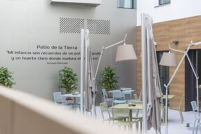 Hotel Macia Sevilla Kubb