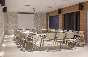 Hotel Macia Sevilla Kubb