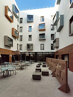 Hotel Macia Sevilla Kubb