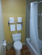 Quality Inn & Suites Near the Theme Parks