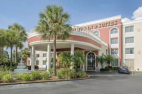 Quality Inn & Suites Near the Theme Parks