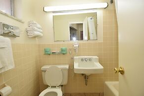 Knights Inn Oswego