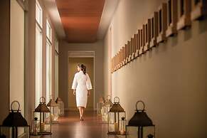 Fairmont Chicago at Millennium Park