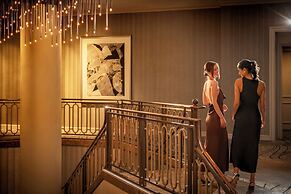 Fairmont Chicago at Millennium Park