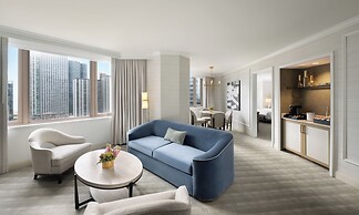 Fairmont Chicago at Millennium Park