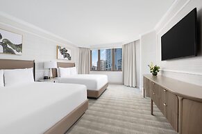 Fairmont Chicago at Millennium Park