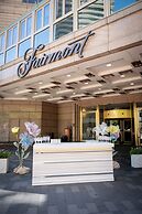 Fairmont Chicago at Millennium Park