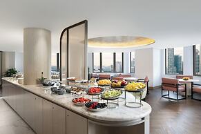 Fairmont Chicago at Millennium Park