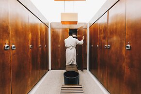 Fairmont Chicago at Millennium Park