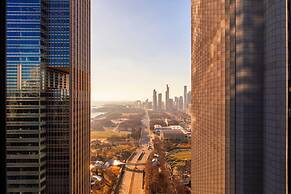 Fairmont Chicago at Millennium Park