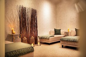 Fairmont Chicago at Millennium Park