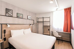 ibis Avignon Sud