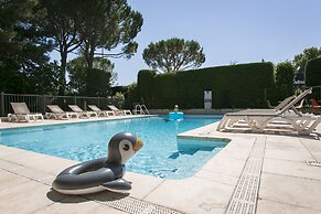 ibis Avignon Sud