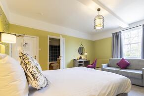 The Wisteria Hotel