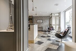 Hotel Eiffel Kennedy