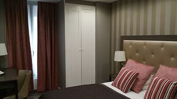 Hotel Eiffel Kennedy