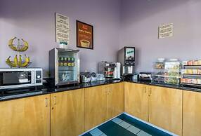 Econo Lodge Little Creek