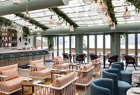 Kimpton Theta New York - Times Square by IHG