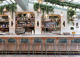 Kimpton Theta New York - Times Square by IHG