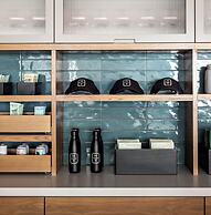 Kimpton Theta New York - Times Square by IHG
