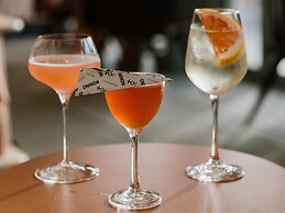 Kimpton Theta New York - Times Square by IHG