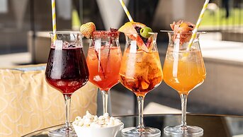 Kimpton Theta New York - Times Square by IHG