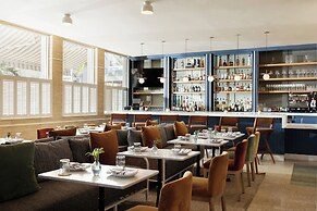 Kimpton Surfcomber Hotel by IHG