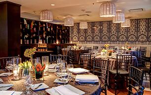 Kimpton Surfcomber Hotel by IHG