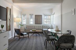 Kimpton Surfcomber Hotel by IHG