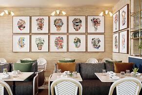 Kimpton Surfcomber Hotel by IHG