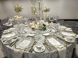 The Royal Sonesta Minneapolis Downtown