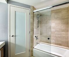 The Royal Sonesta Minneapolis Downtown