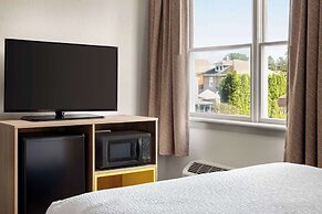 Days Inn by Wyndham Hershey