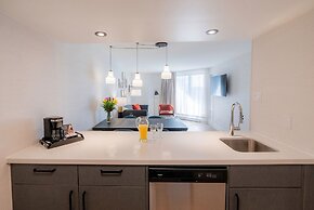 Les Suites Hotel Ottawa
