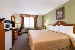 Knights Inn Gallup at 3208 W Hwy 66