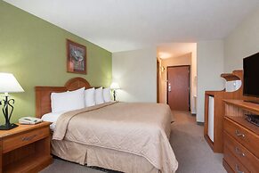 Knights Inn Gallup at 3208 W Hwy 66
