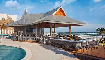 Holiday Inn Express & Suites Panama City Beach - Beachfront by IHG