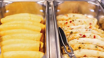 Holiday Inn Express & Suites Panama City Beach - Beachfront by IHG