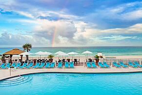 Holiday Inn Express & Suites Panama City Beach - Beachfront by IHG